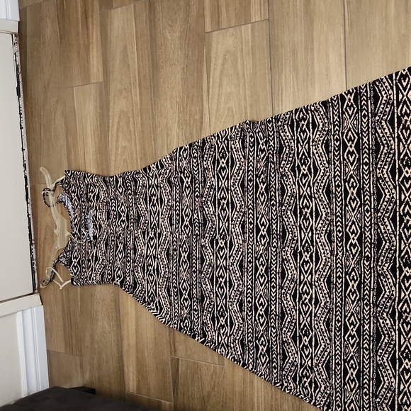Long a line tank dress rayon knit ethnic print juniors size large. - Picture 3 of 4